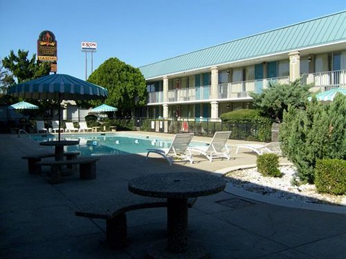 Bossier Inn And Suites Боссьєр-Сіті Екстер'єр фото